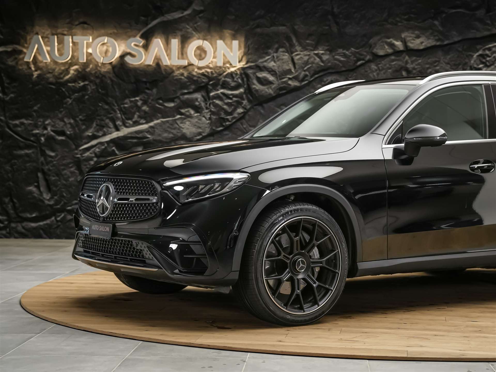 MERCEDES-BENZ GLC 220 d AMG Line 4Matic 9G-Tronic *21 Zoll*AMG Advanced Paket*Burmester*Rückfahrkamera*-image-13