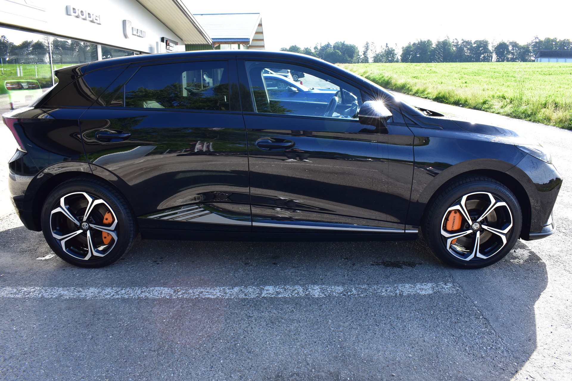 MG 4 EV 64kWh Xpower AWD-image-4