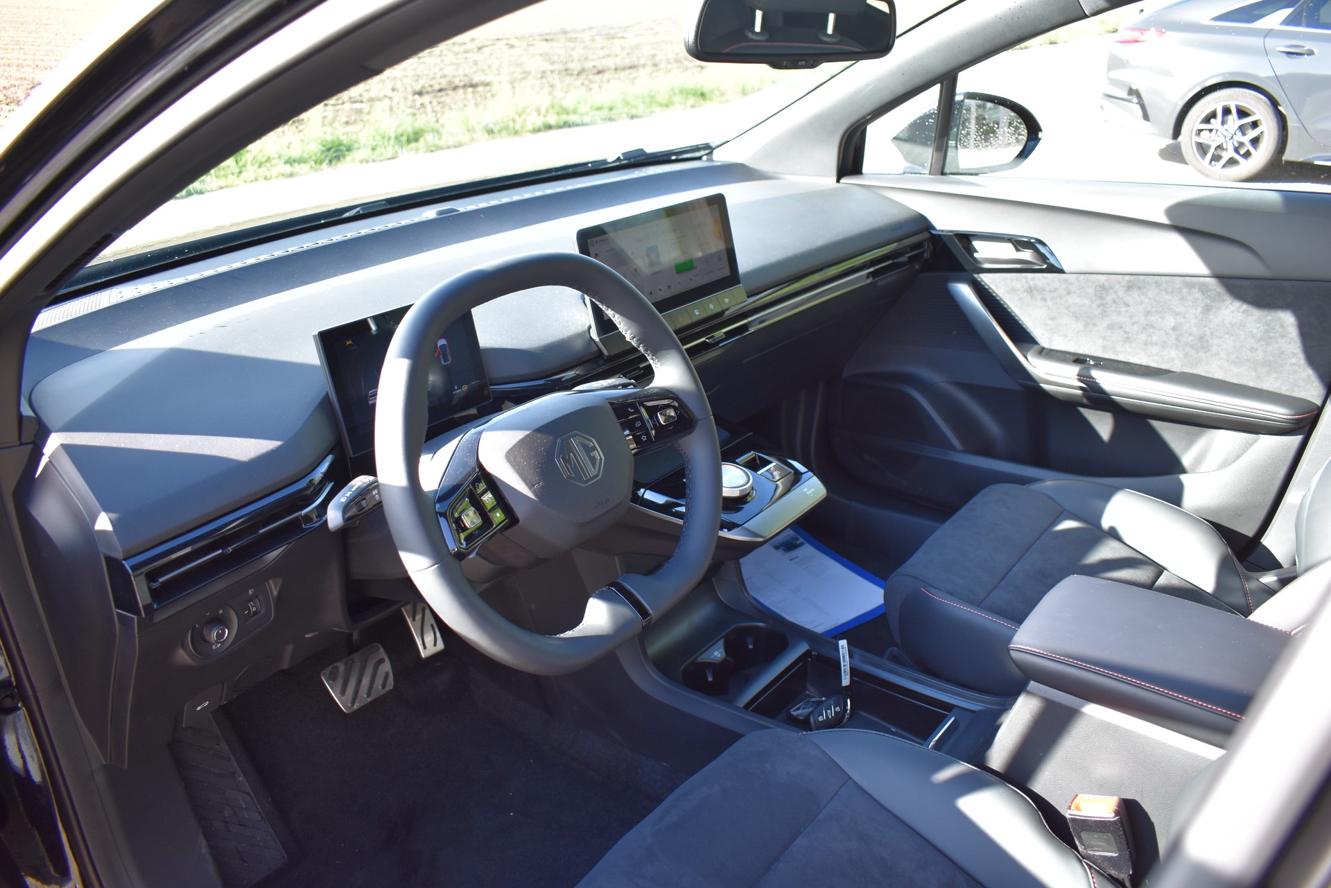 MG 4 EV 64kWh Xpower AWD-image-11
