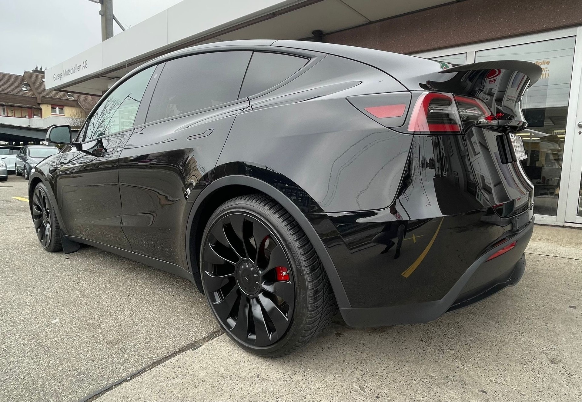 TESLA Model Y Performance 514 km (WLTP) 534PS Enhanced Autopilot Made in Berlin Werksgarantie-image-2