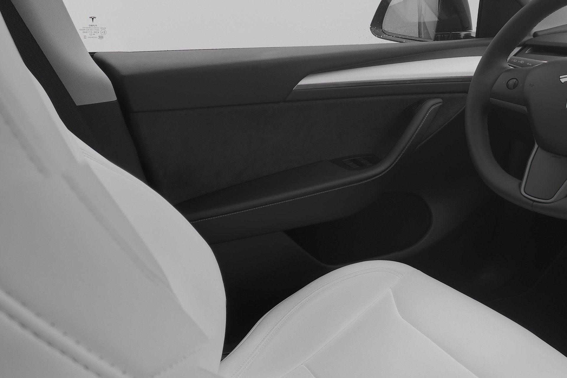 TESLA Model Y Performance 514 km (WLTP) 534PS Enhanced Autopilot Made in Berlin Werksgarantie-image-6