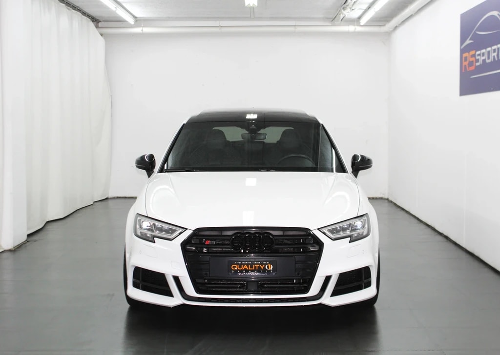 AUDI S3 Sportback 2.0 TFSI quattro S-tronic / CH- Fahrzeug-showroom-element-2