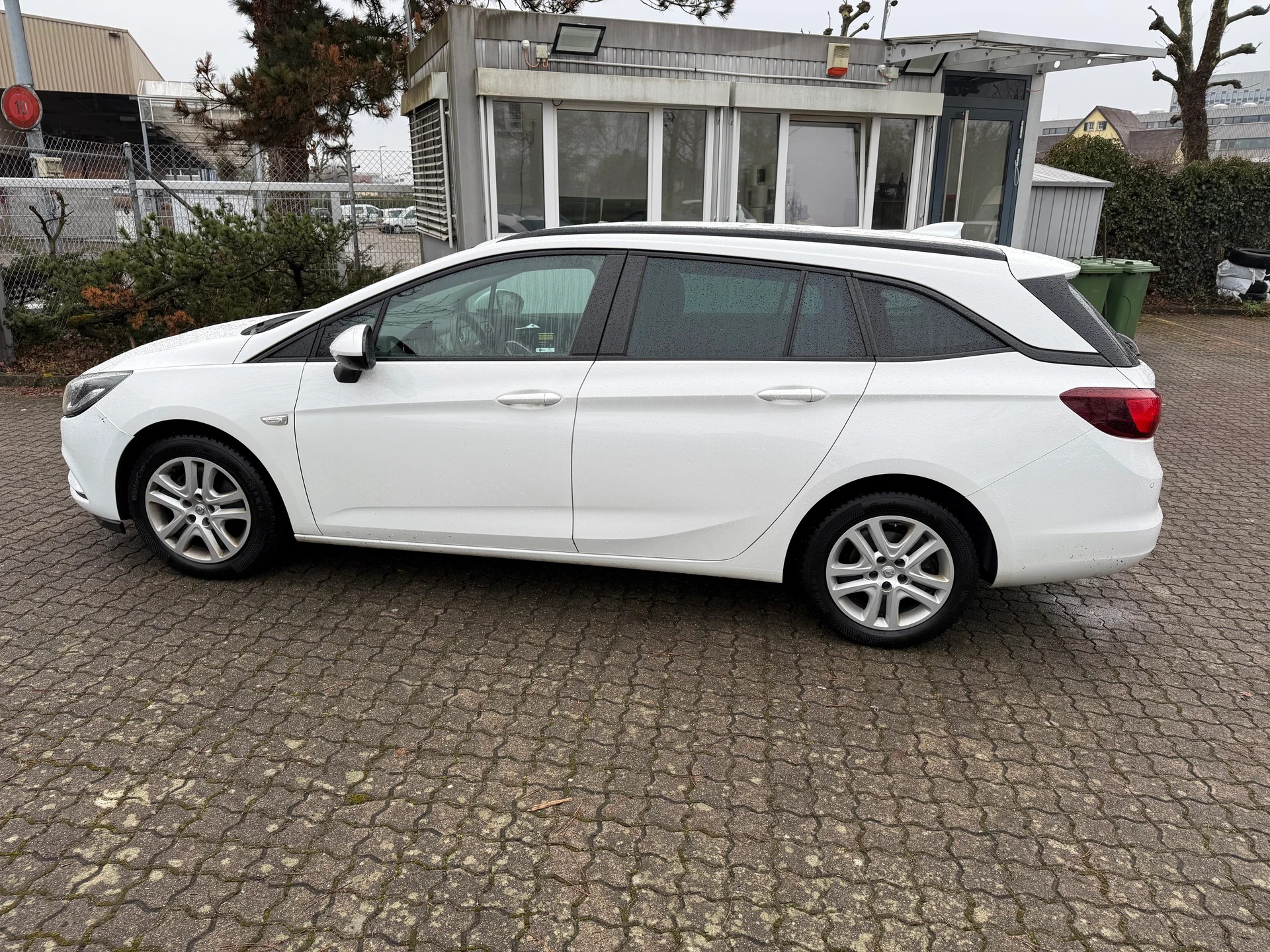 OPEL Astra Sports Tourer 1.4i Turbo Enjoy Automatic-image-7