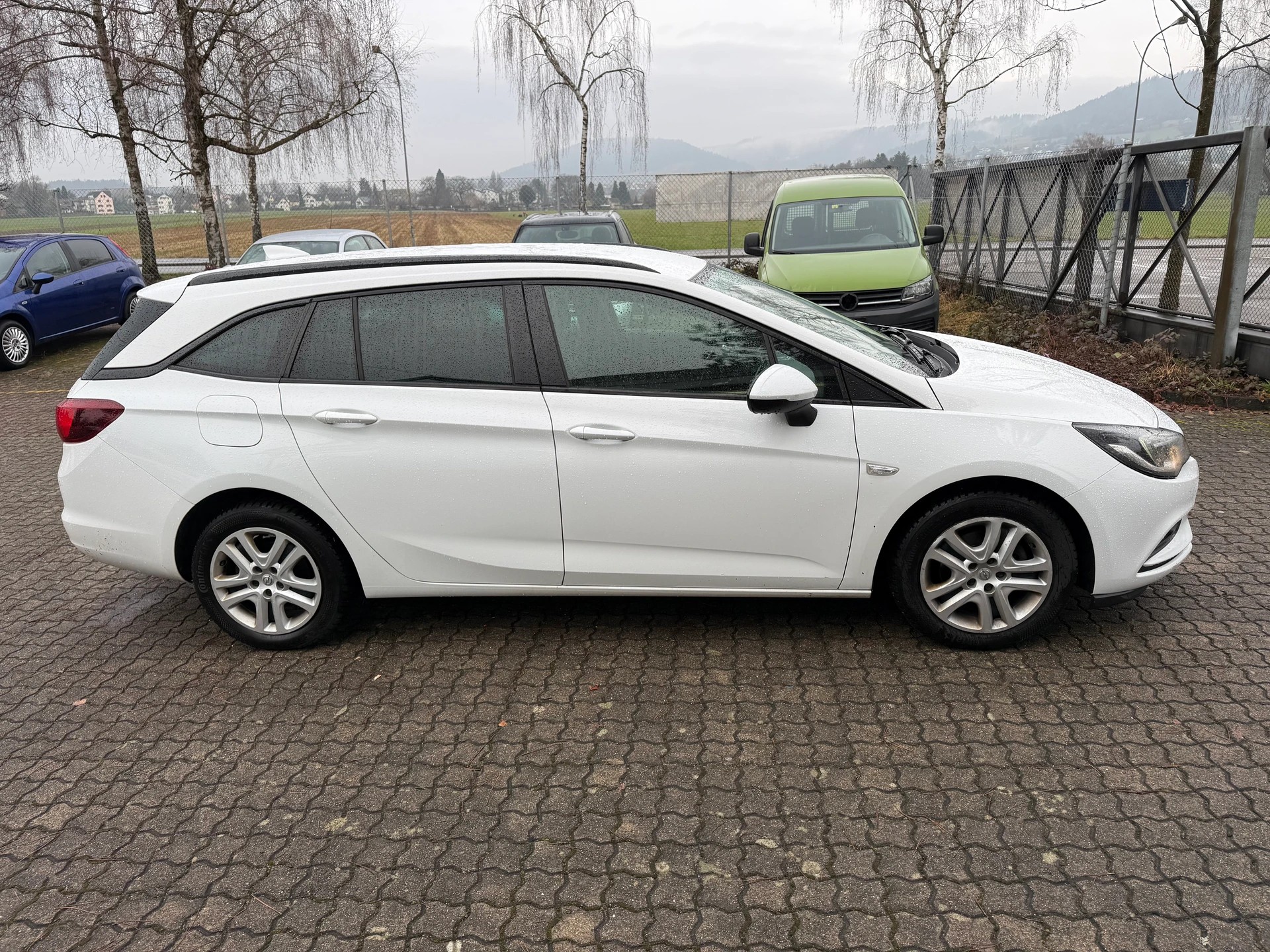 OPEL Astra Sports Tourer 1.4i Turbo Enjoy Automatic-image-3