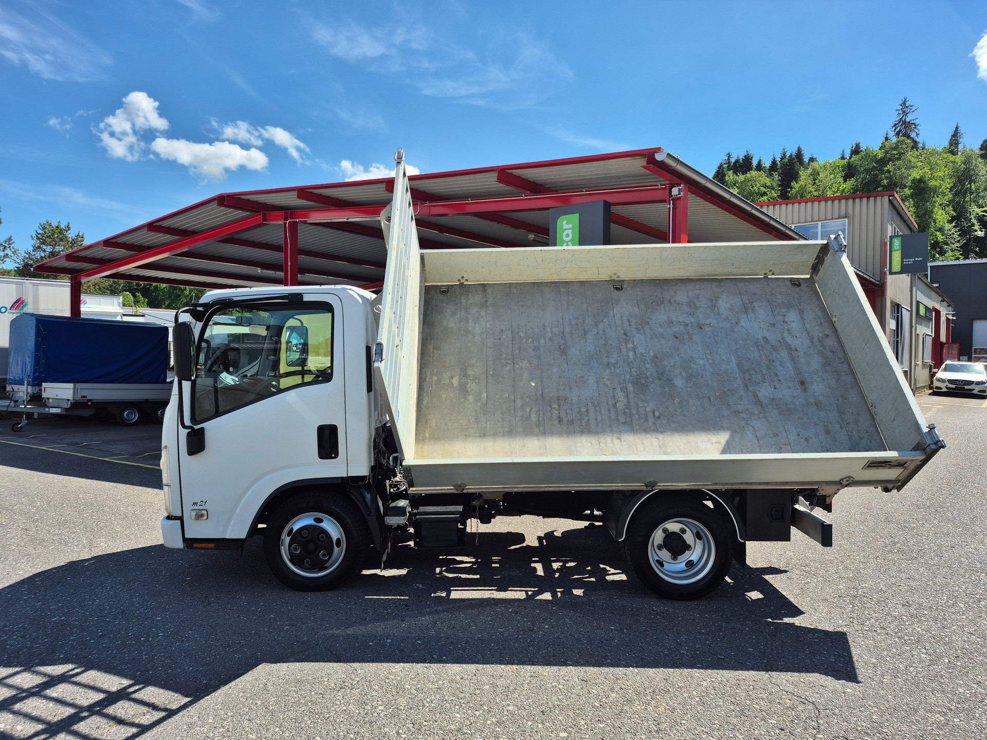 ISUZU M21 NLR 87 E Heavy-image-9