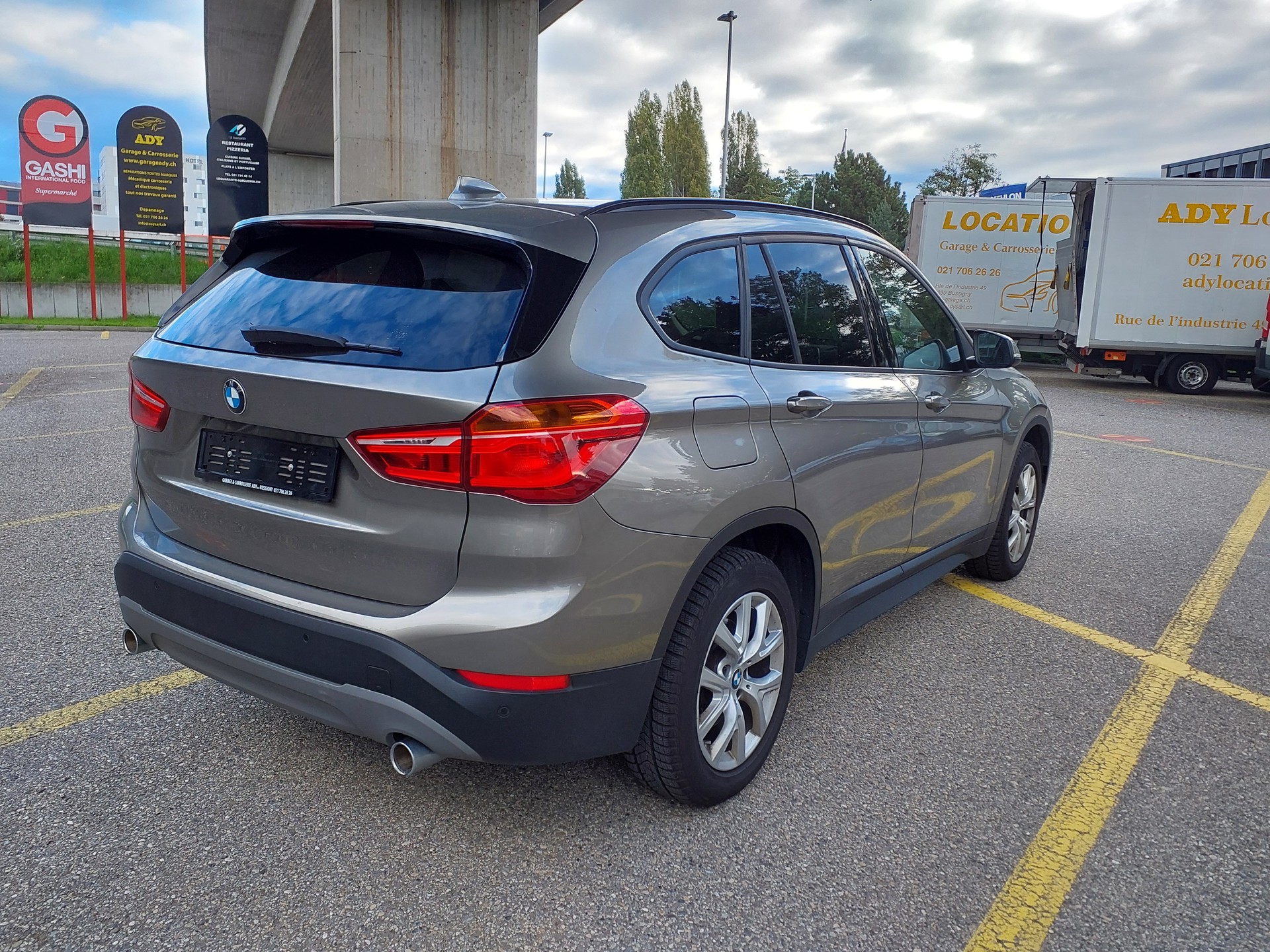 BMW X1 xDrive 20d Sport Line Steptronic-image-6
