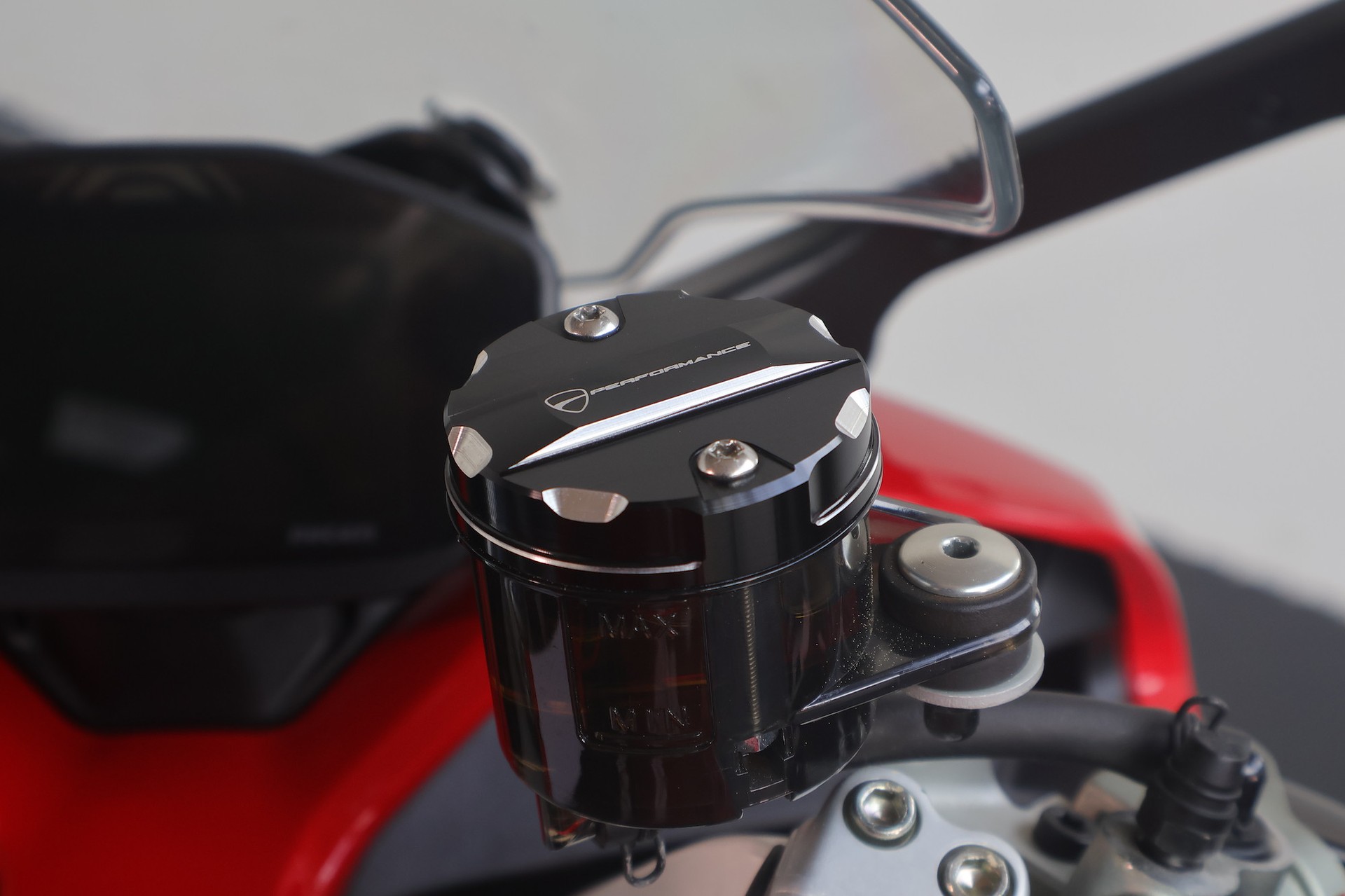 DUCATI SUPERSPORT 950 S-image-7