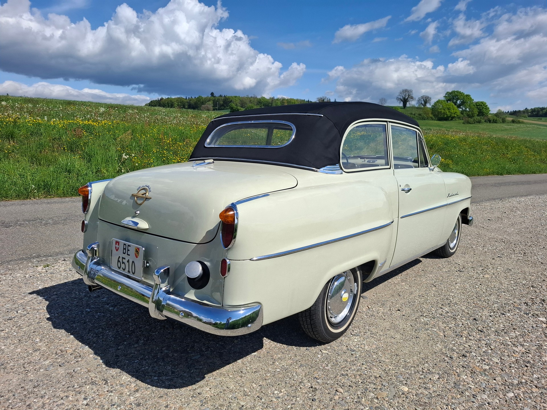 OPEL Cabriolet-image-1