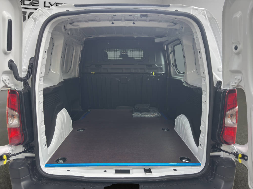 PEUGEOT Partner Kaw. 650 Standard 1.5 BlueHDI 100 S/S-image-13