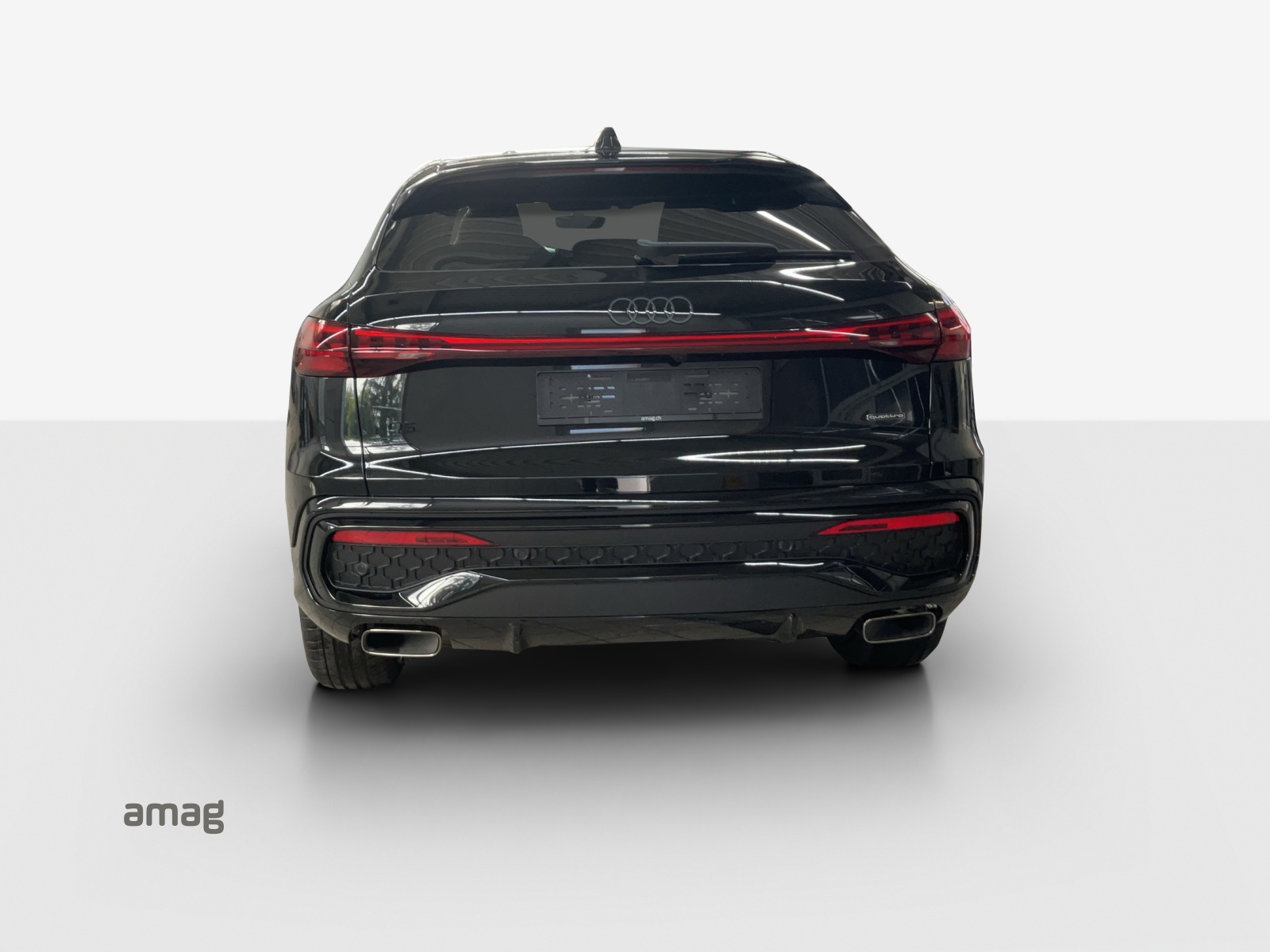 AUDI Q5 e-hybrid quattro 220 kW S-tronic-showroom-element-3