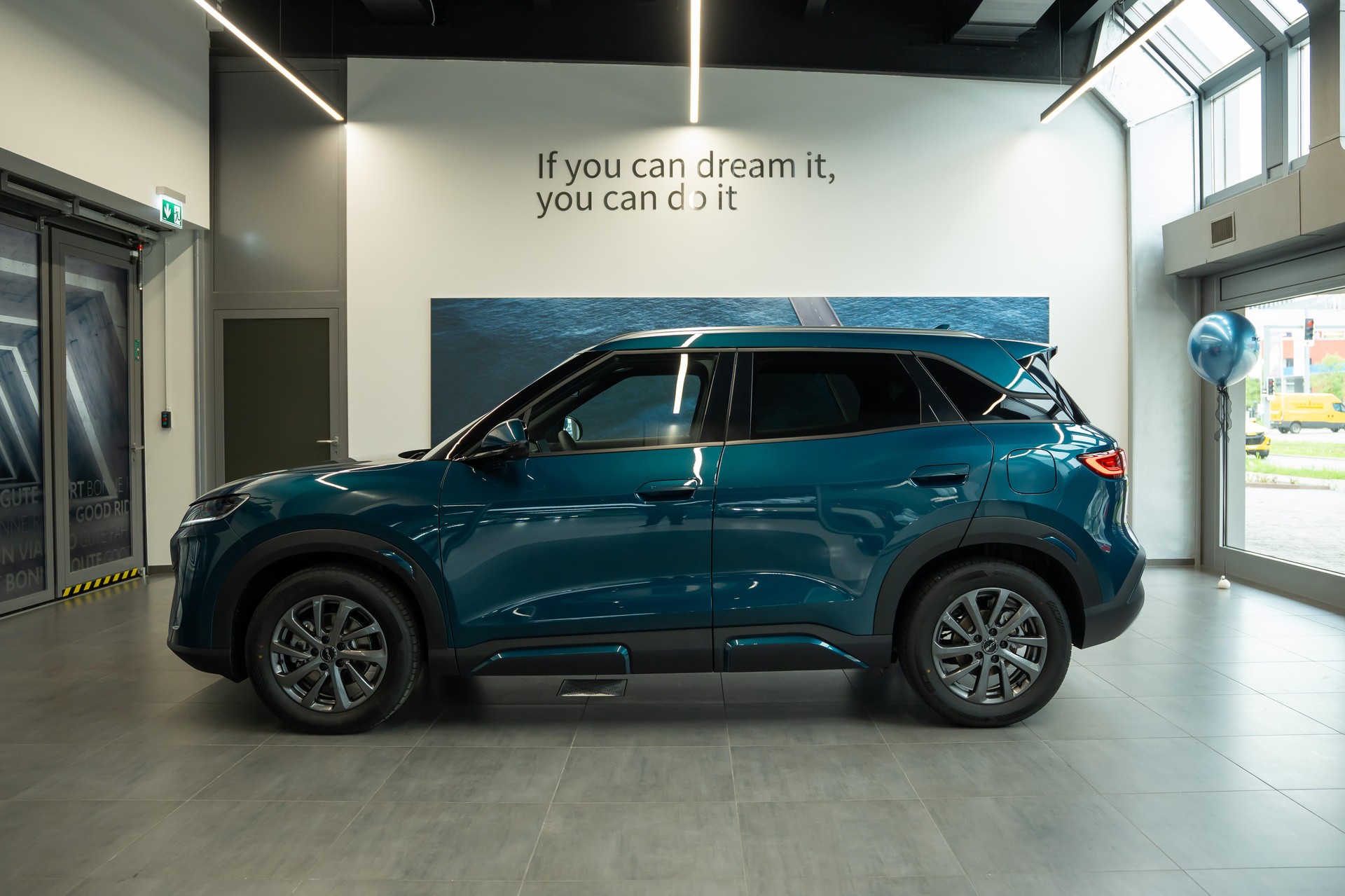 BYD Atto 2 DM-i Boost-showroom-element-2