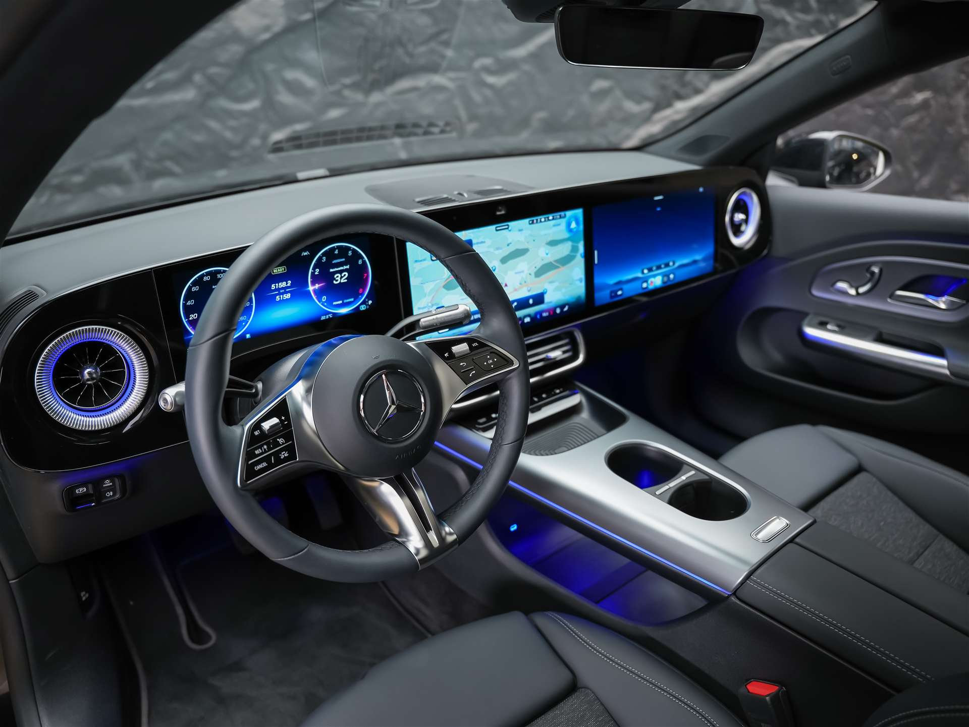 MERCEDES-BENZ CLA 200 8G-DCT *NEUES MODELL*Massage*Panorama*Superscreen*Abstandsregler*-image-8