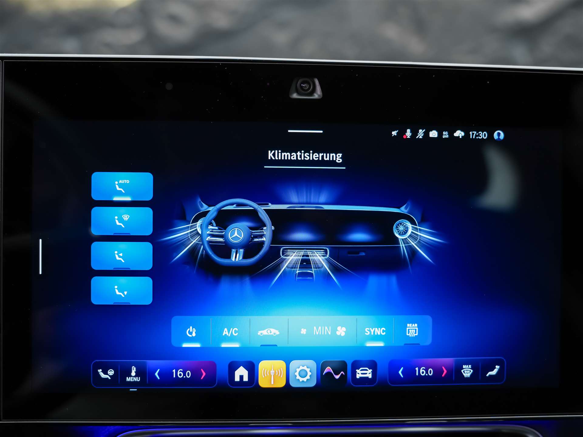 MERCEDES-BENZ CLA 200 8G-DCT *NEUES MODELL*Massage*Panorama*Superscreen*Abstandsregler*-image-30