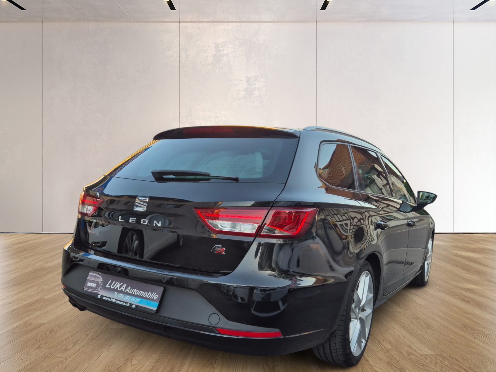 SEAT Leon ST 1.8 TSI FR DSG-image-4