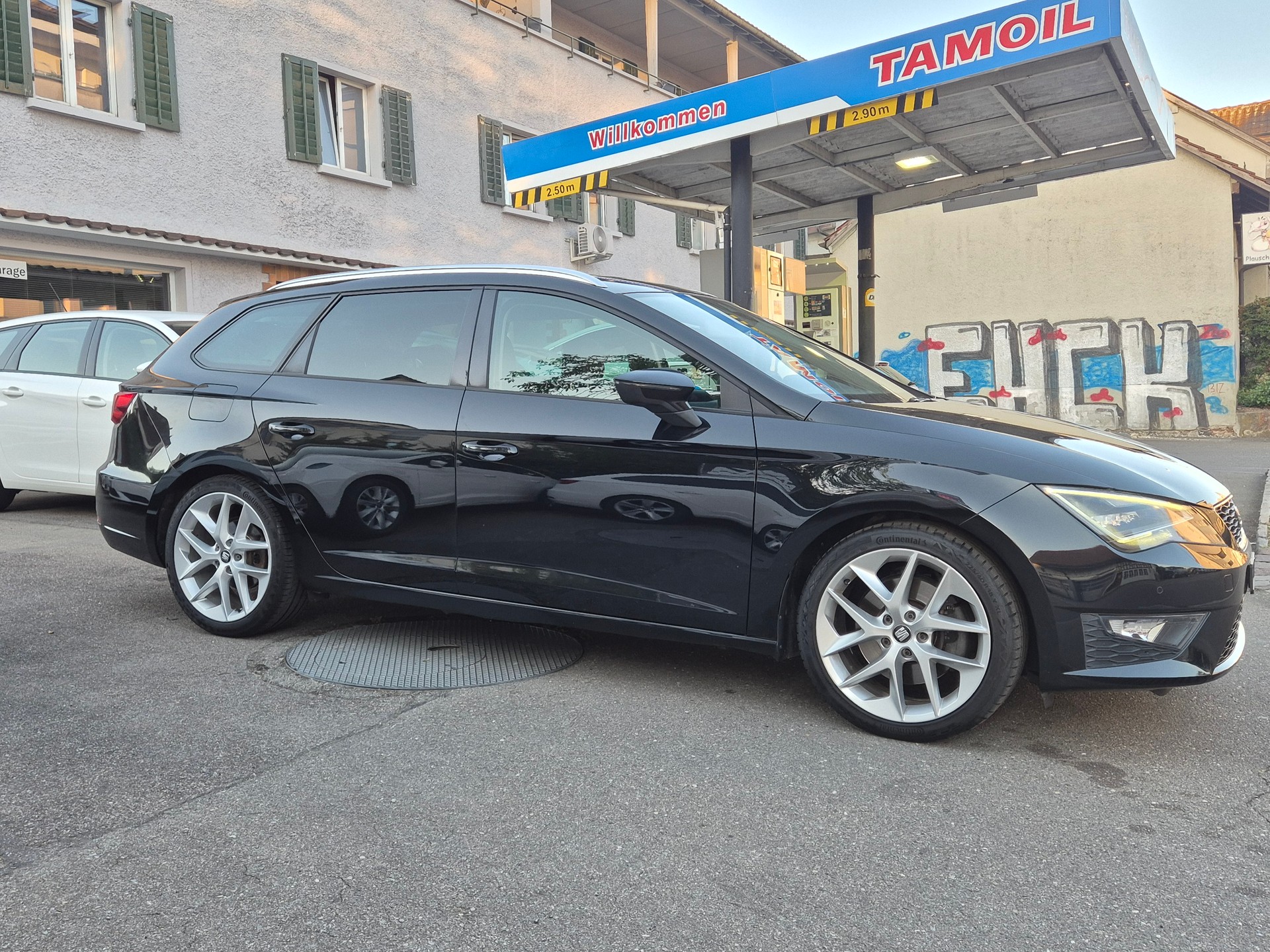 SEAT Leon ST 1.8 TSI FR DSG-showroom-element-3