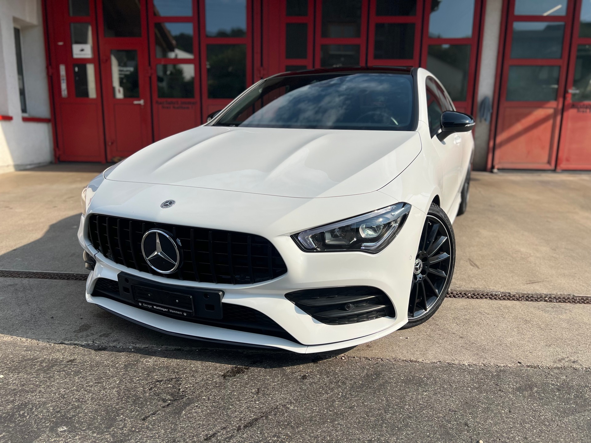 MERCEDES-BENZ CLA 250 AMG Line 7G-DCT-image-0