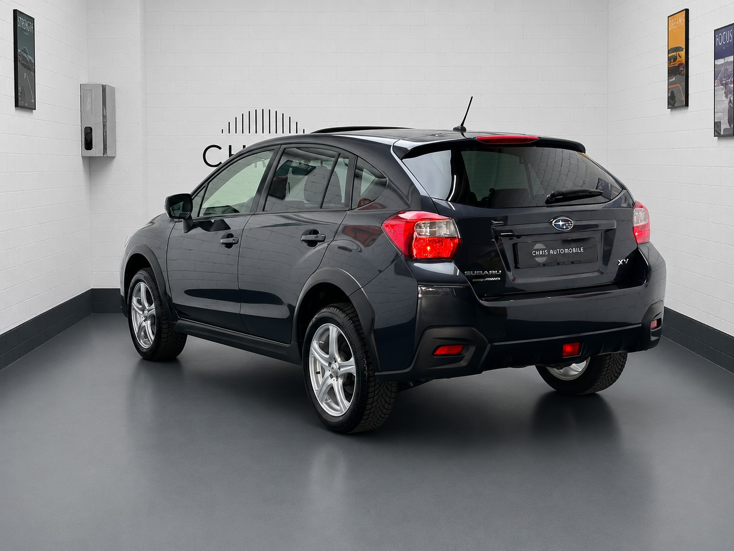 SUBARU XV 2.0 Swiss One AWD CVT-showroom-element-1