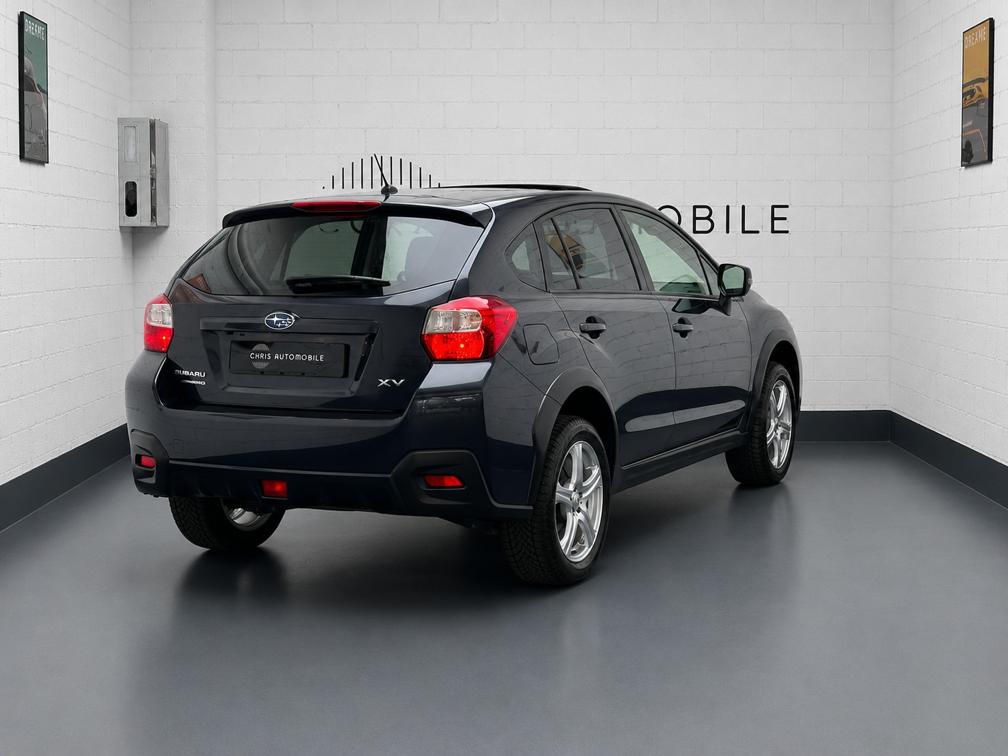 SUBARU XV 2.0 Swiss One AWD CVT-showroom-element-3