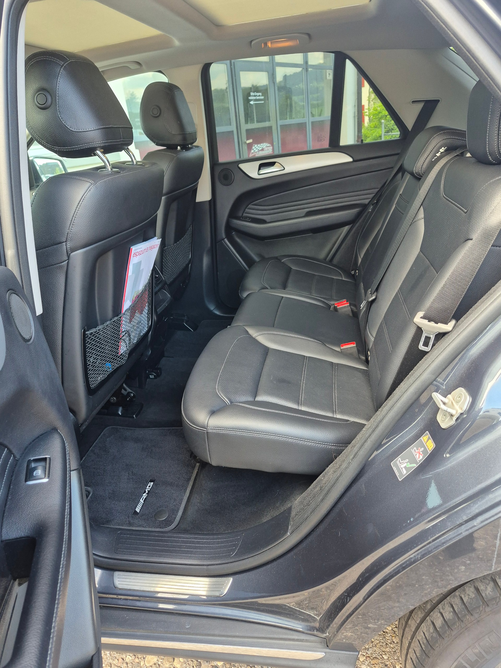 MERCEDES-BENZ GLE 250 d 4Matic 9G-Tronic-image-13