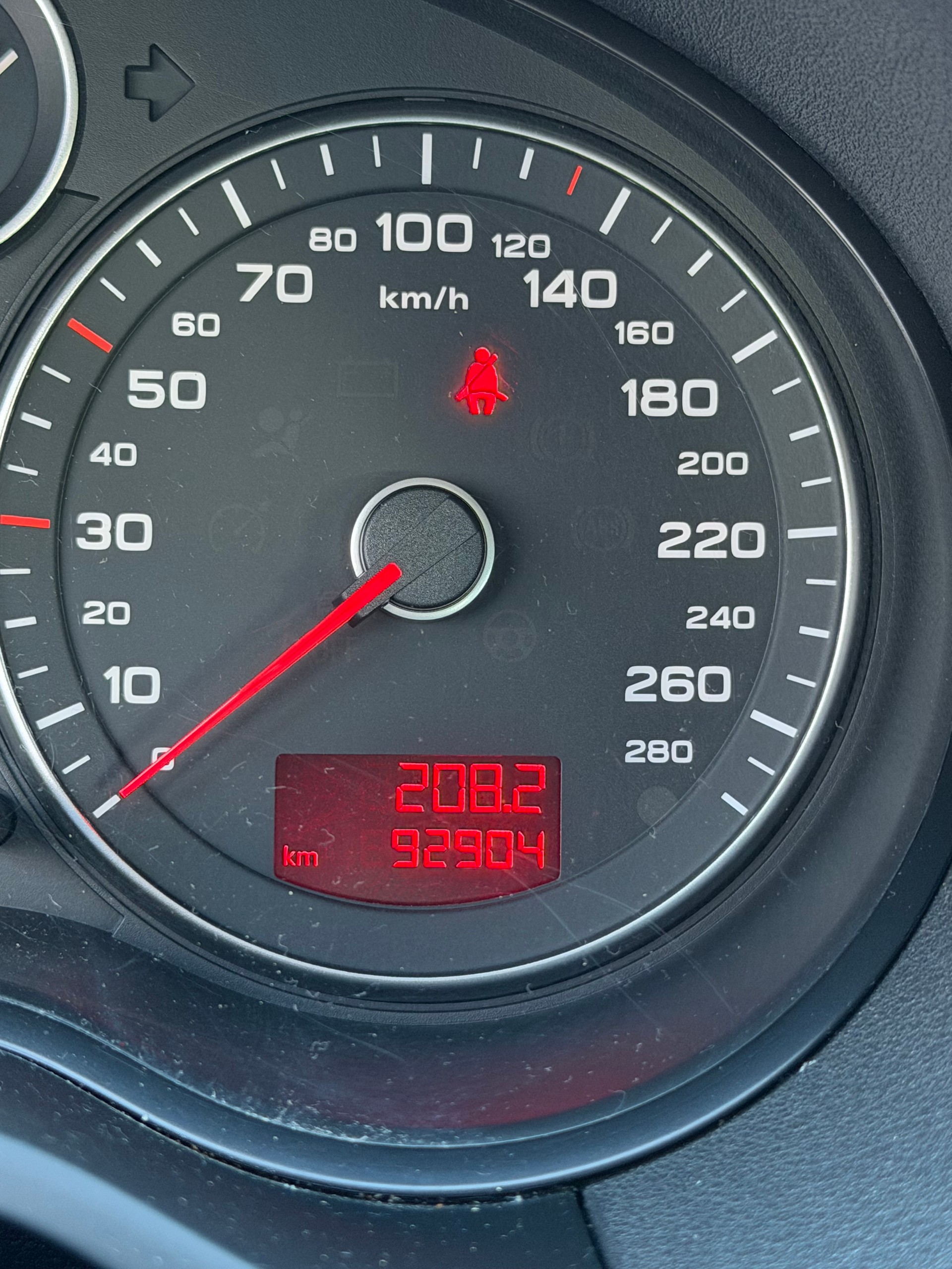 AUDI A3 Sportback 1.4 TFSI Ambition-image-11