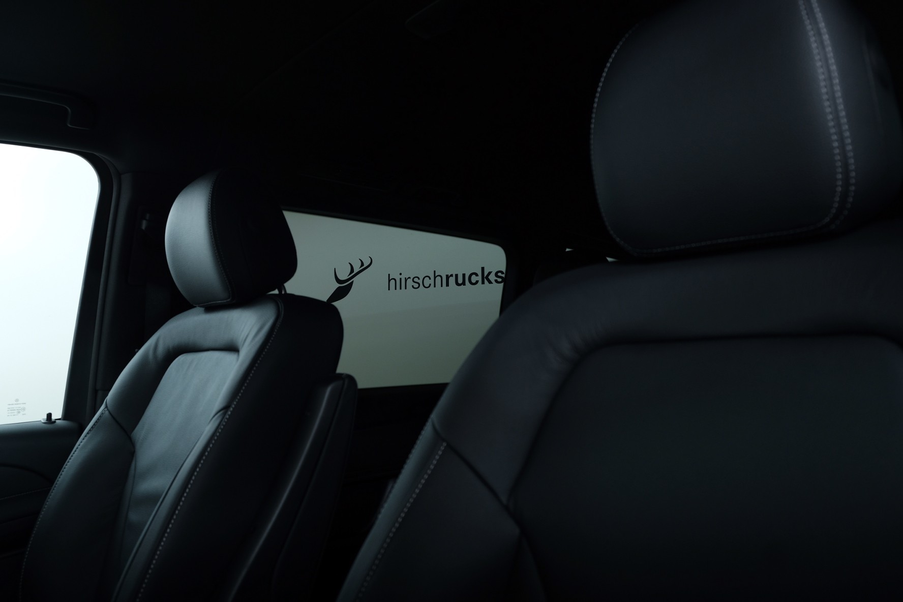 MERCEDES-BENZ V 250 d extralang 4Matic Avantgarde 9G-Tronic-image-10