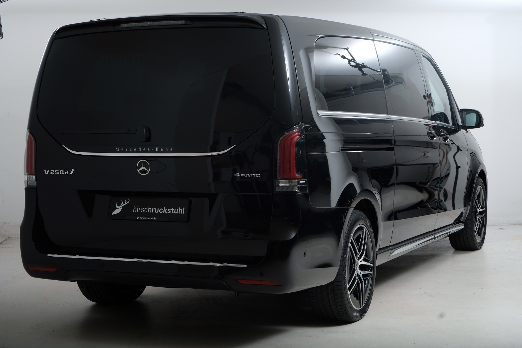 MERCEDES-BENZ V 250 d extralang 4Matic Avantgarde 9G-Tronic-showroom-element-3