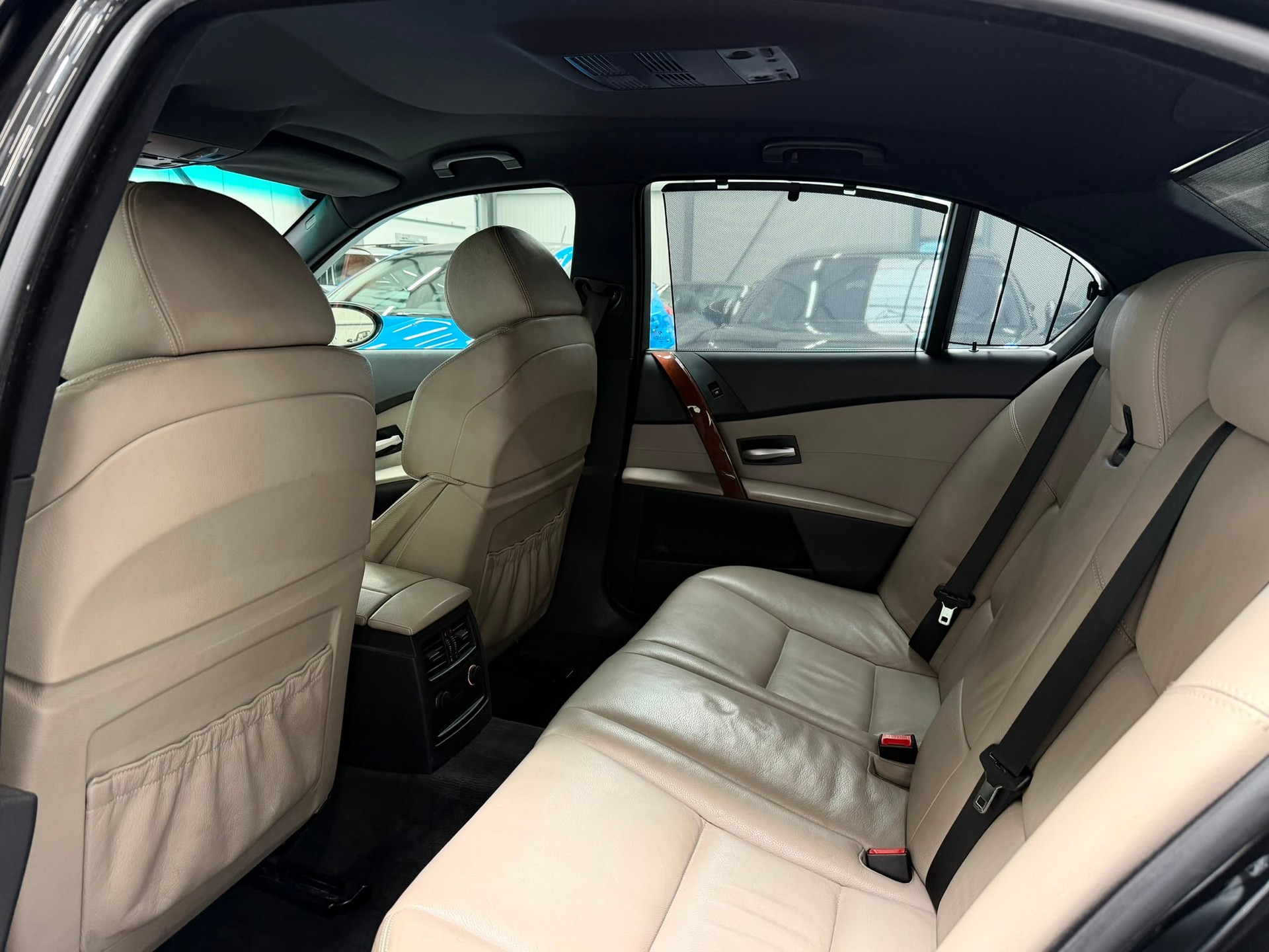 BMW M5-image-22
