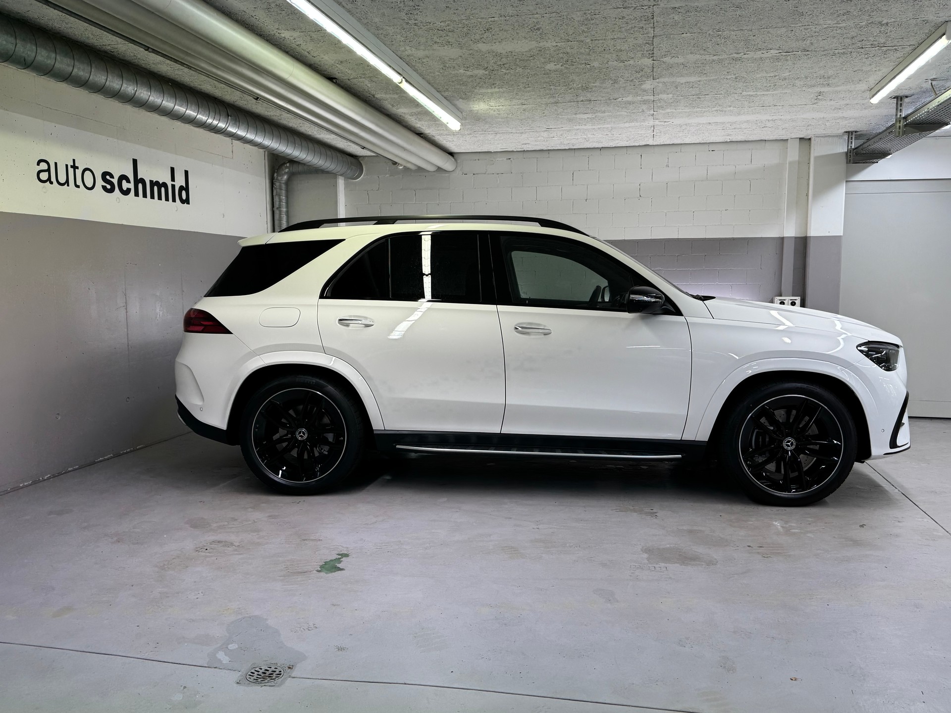 MERCEDES-BENZ GLE 450 d 4Matic 9G-Tronic-showroom-element-2