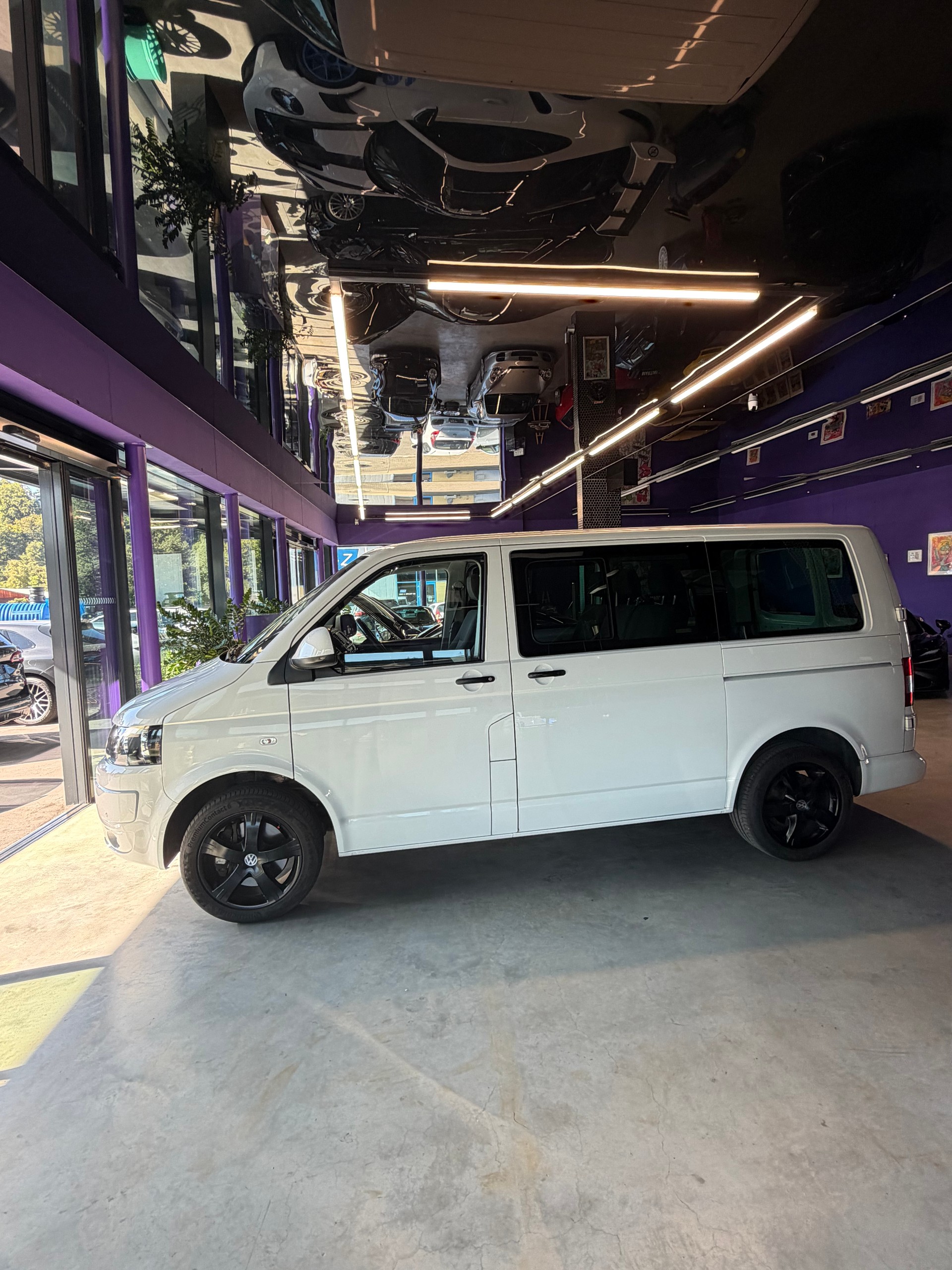 VW T5 2.0 Bi-TDI BMT-showroom-element-2