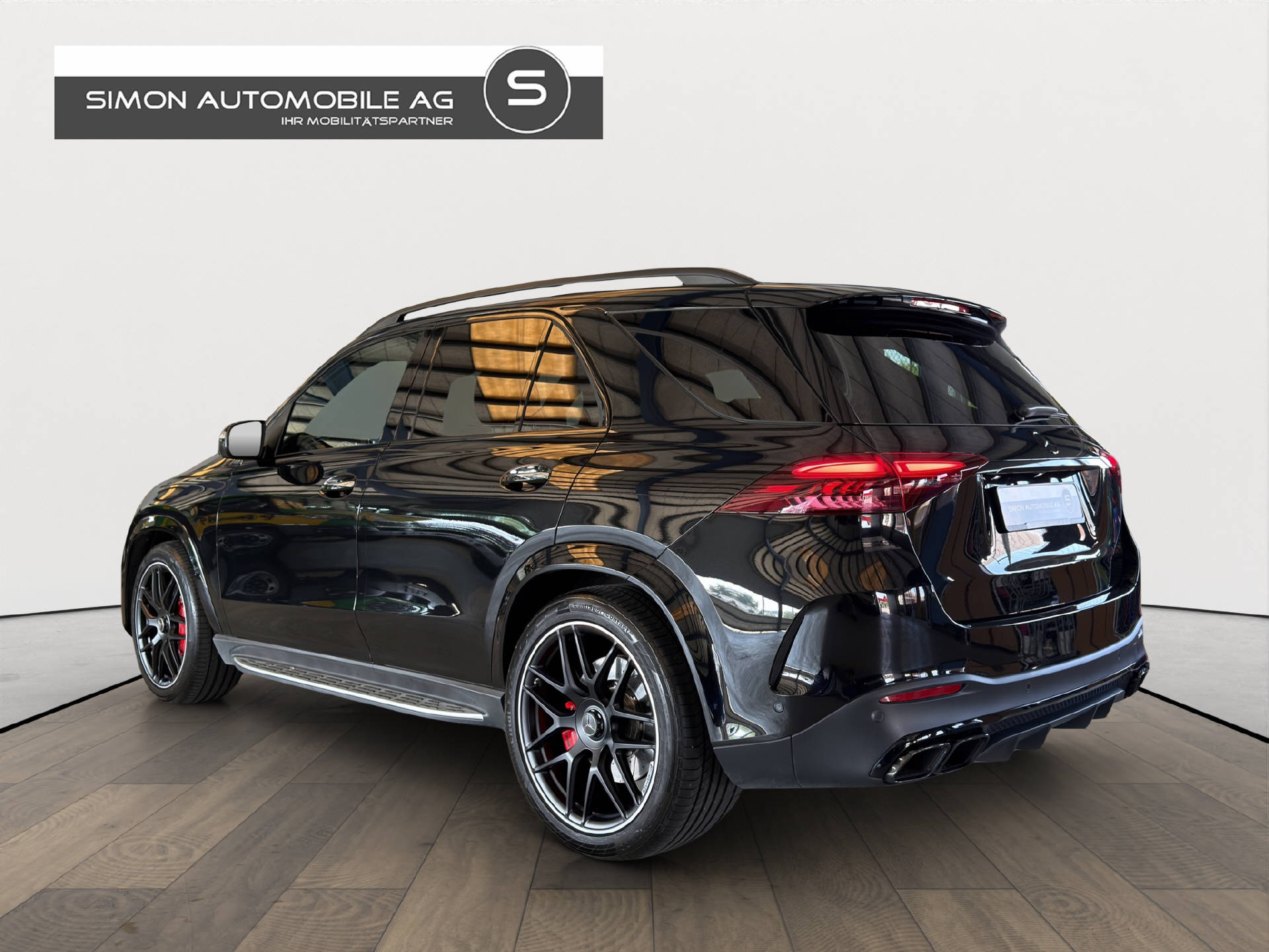 MERCEDES-BENZ GLE 63 S AMG 4matic+-showroom-element-3