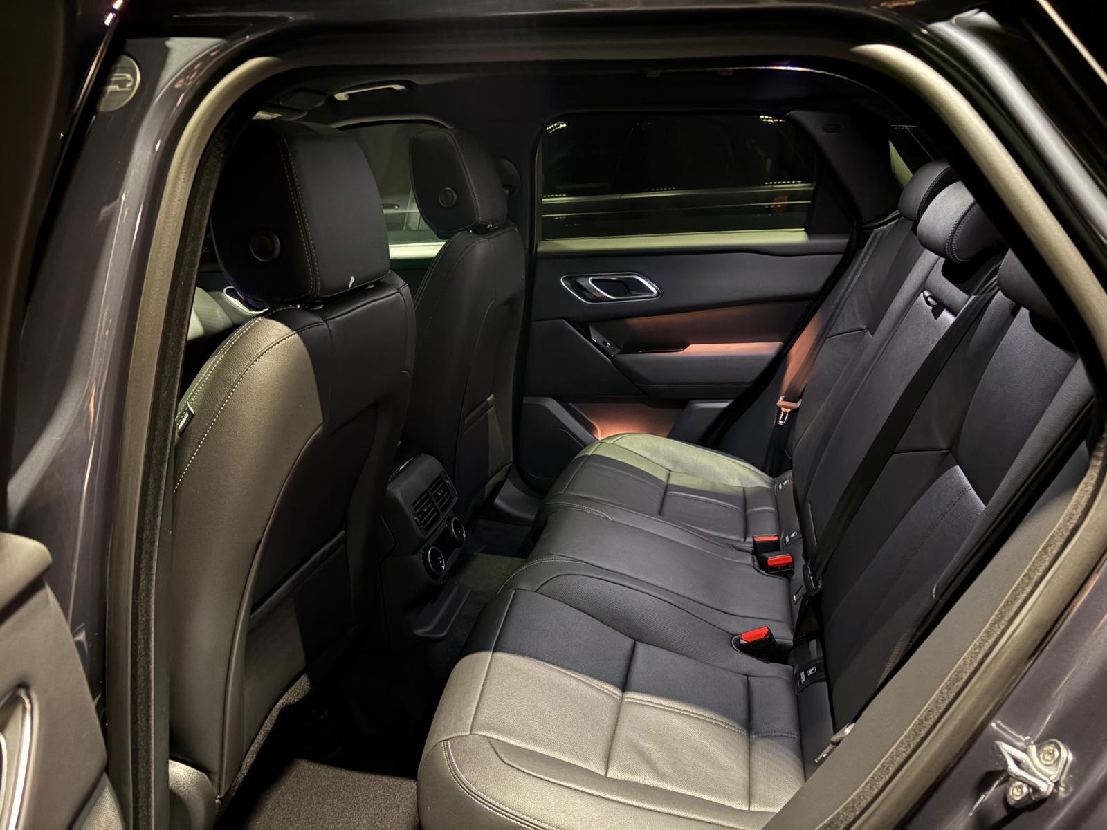LAND ROVER Range Rover Velar 2.0 P400e Belgravia Edition Satin-image-5