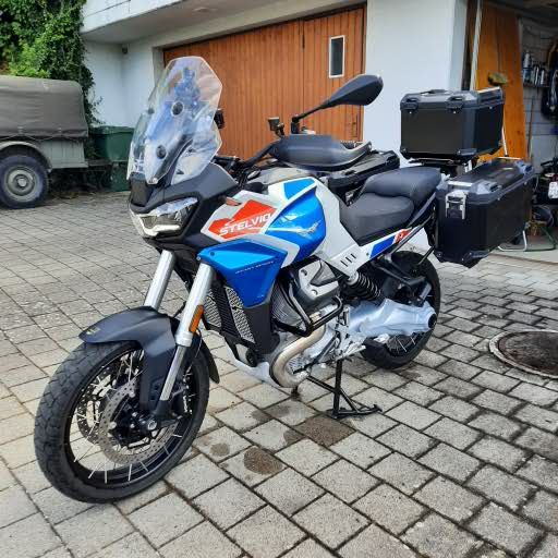 MOTO GUZZI Stelvio 1000 Ducento Tribuo E5+-image-0