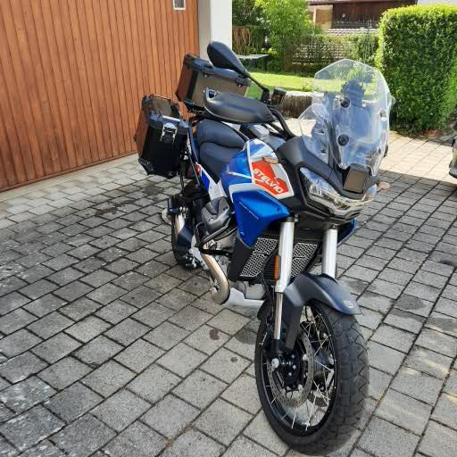 MOTO GUZZI Stelvio 1000 Ducento Tribuo E5+-image-1