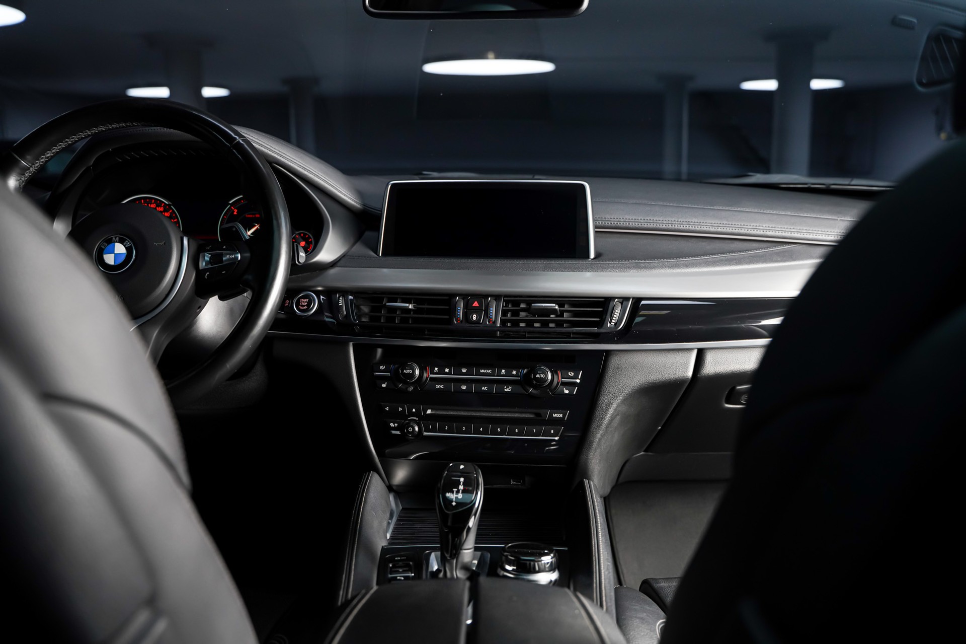 BMW X6 xDrive 40d Steptronic-image-19