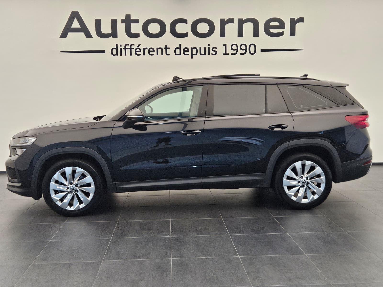 SKODA Kodiaq 2.0 TDI Selection 4x4-showroom-element-1