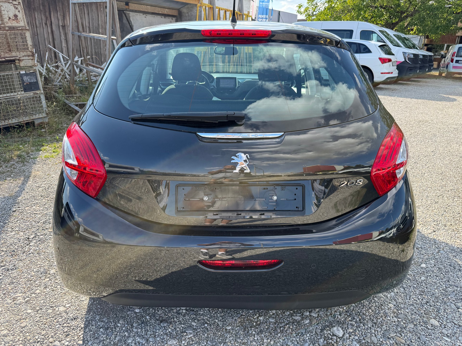 PEUGEOT 208 1.6 VTI Allure-image-3