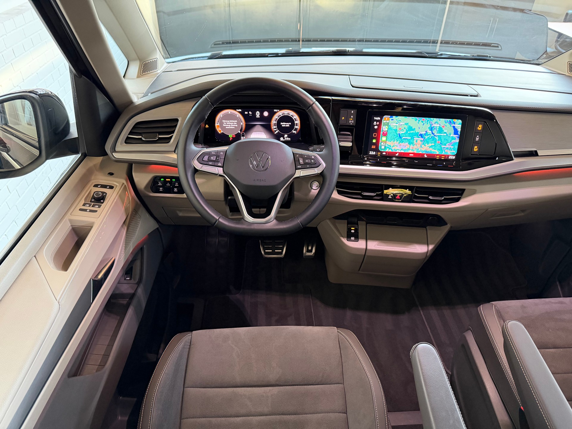 VW Multivan 2.0 TDI Style DSG 150 PS * PANORAMA DACH *-image-17