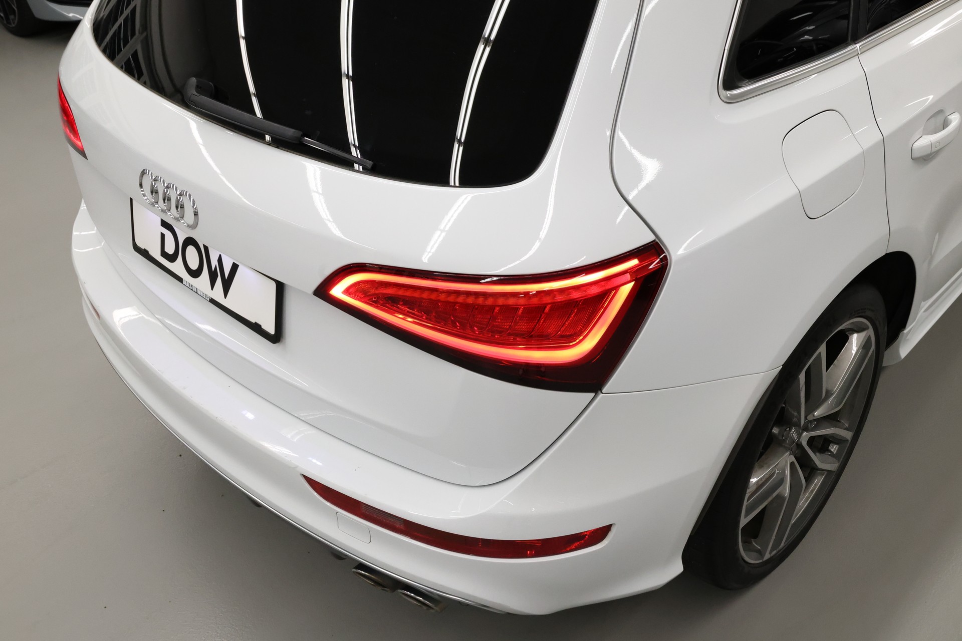 AUDI SQ5 3.0 V6 Bi-TDI quattro T-Tronic-image-8