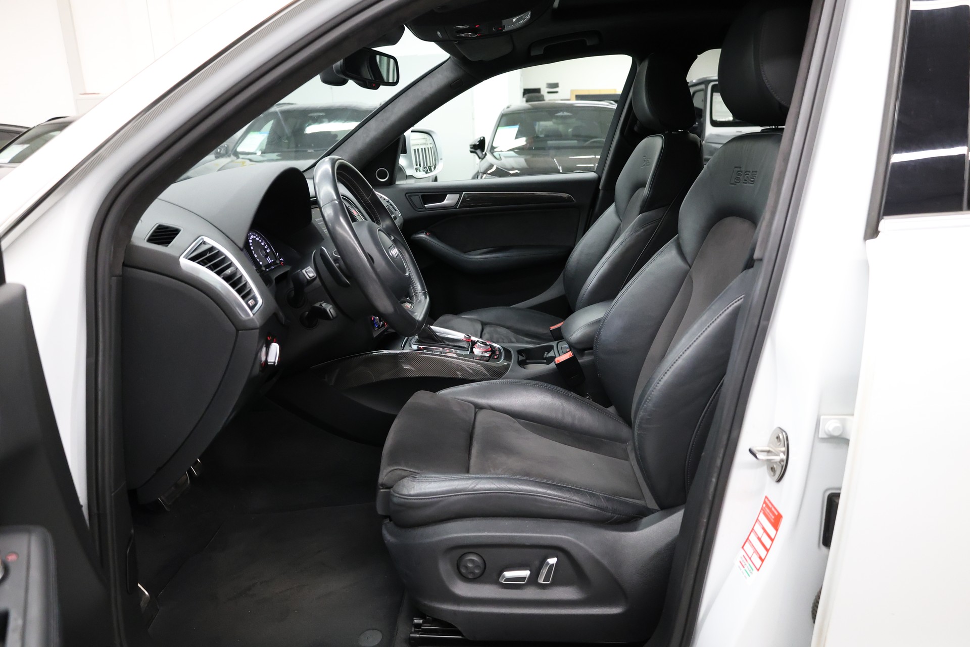 AUDI SQ5 3.0 V6 Bi-TDI quattro T-Tronic-image-13
