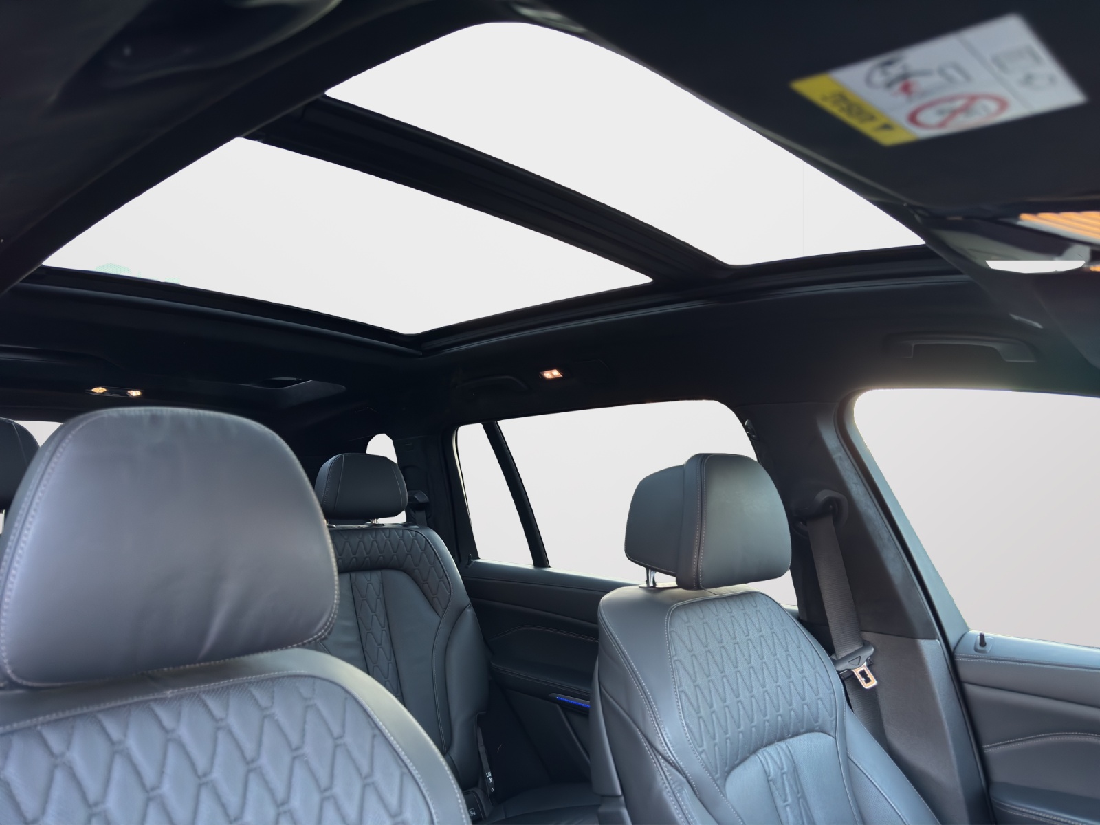 BMW X7 xDrive 48V 40d M Sportpaket Steptronic-image-15