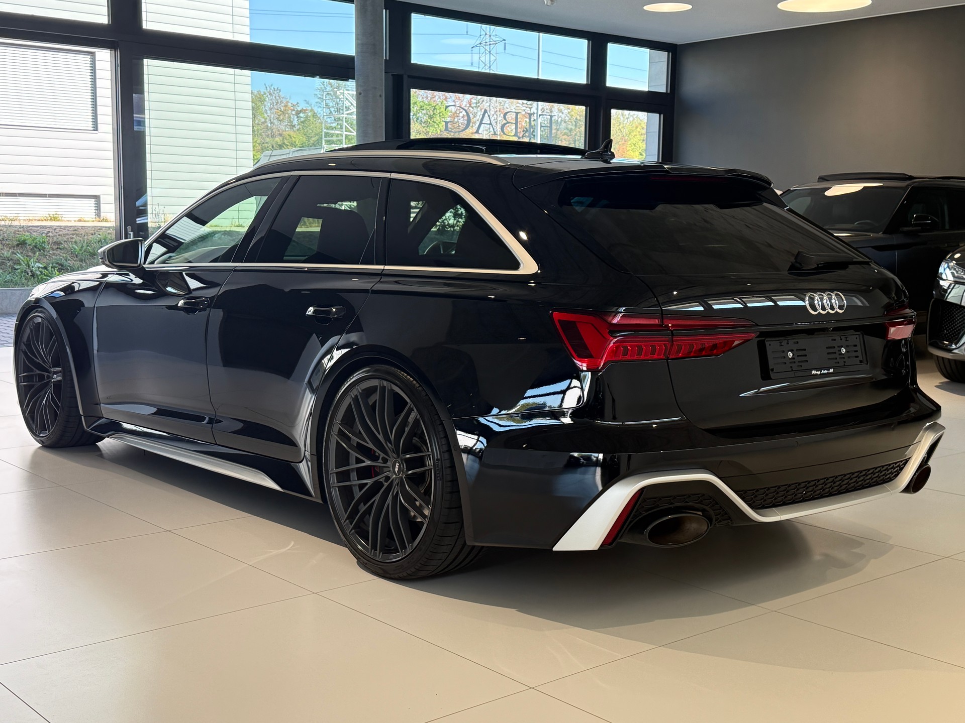 AUDI RS6 Avant 4.0 TFSI V8 quattro ***Audi Werksgarantie 2028***Frisch ab Audi Service***Exklusive Ausstattung***-image-38