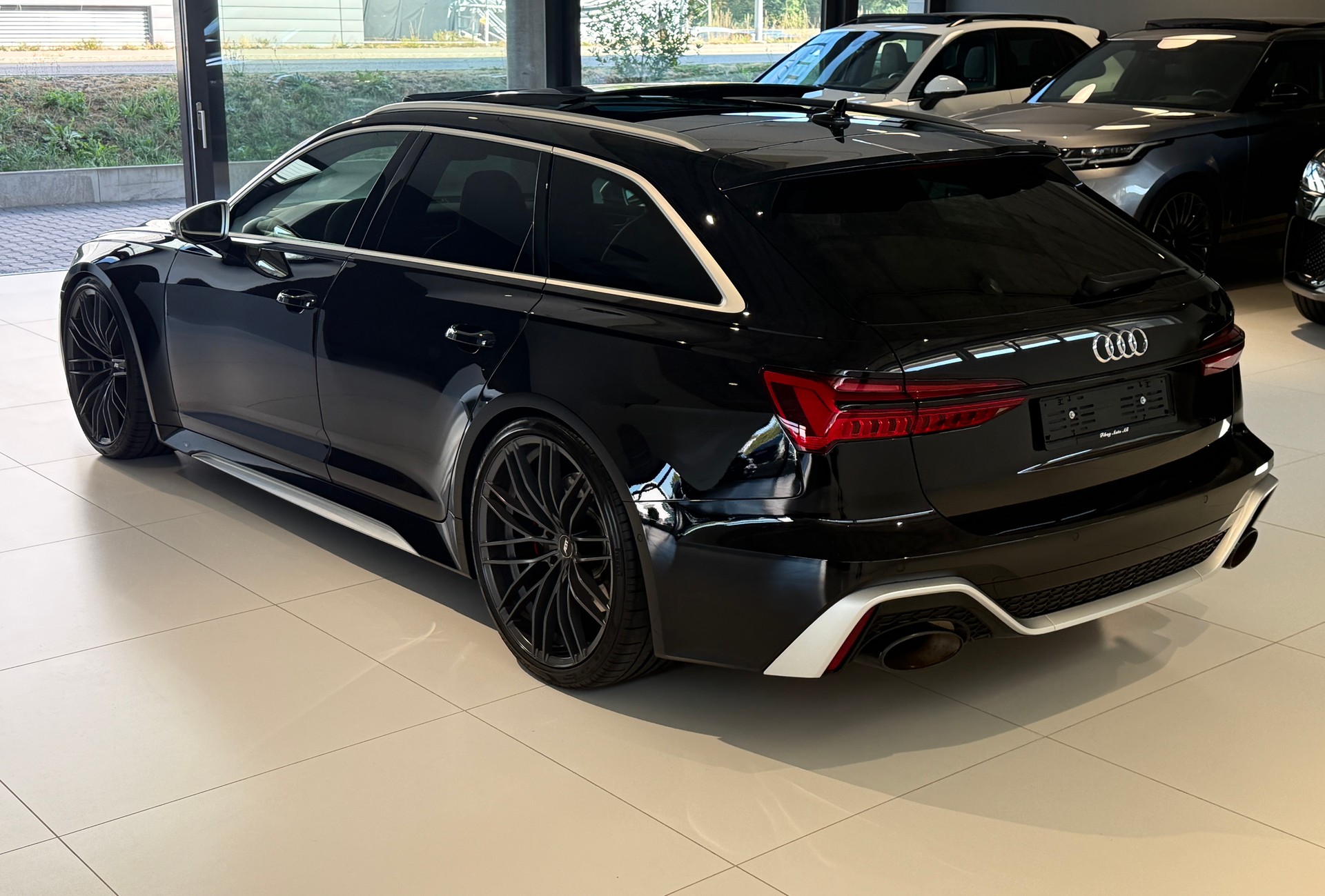 AUDI RS6 Avant 4.0 TFSI V8 quattro ***Audi Werksgarantie 2028***Frisch ab Audi Service***Exklusive Ausstattung***-image-39