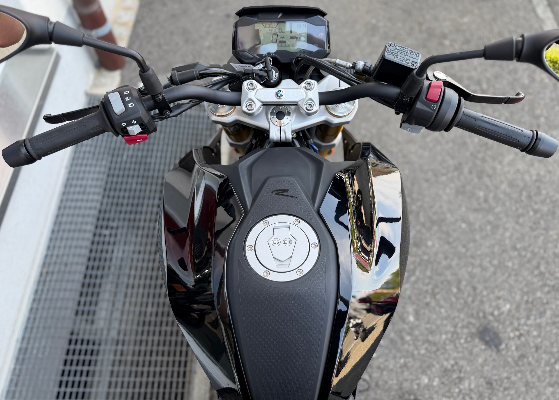 BMW G 310 R-image-8