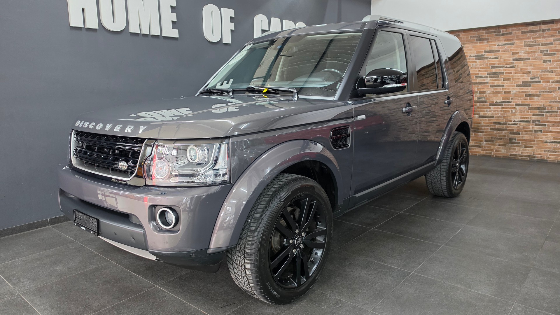 LAND ROVER Discovery 3.0 SDV6 Landmark Automatic-showroom-element-1