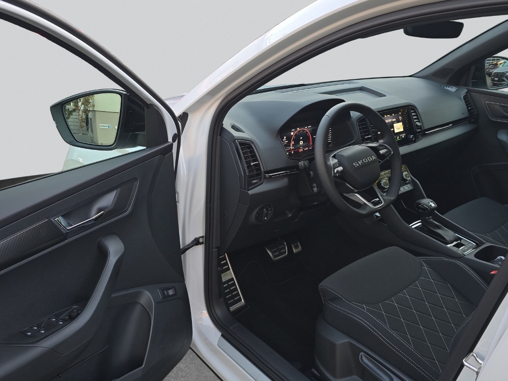 SKODA Karoq 2.0 TSI SportLine 4x4 DSG-image-23