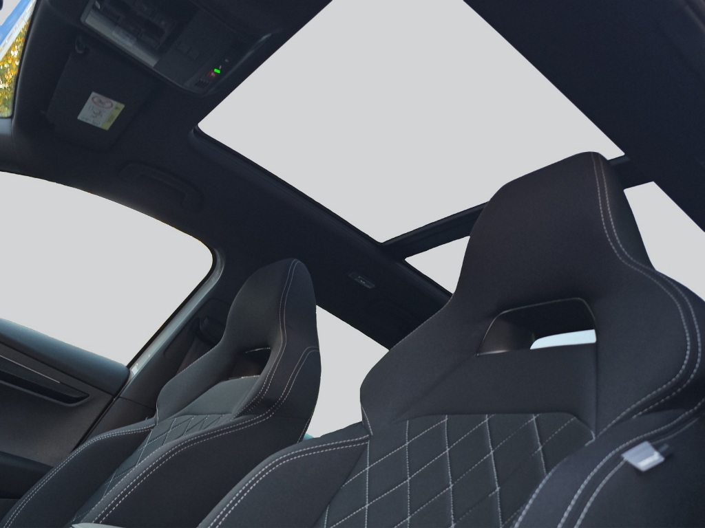 SKODA Karoq 2.0 TSI SportLine 4x4 DSG-image-25