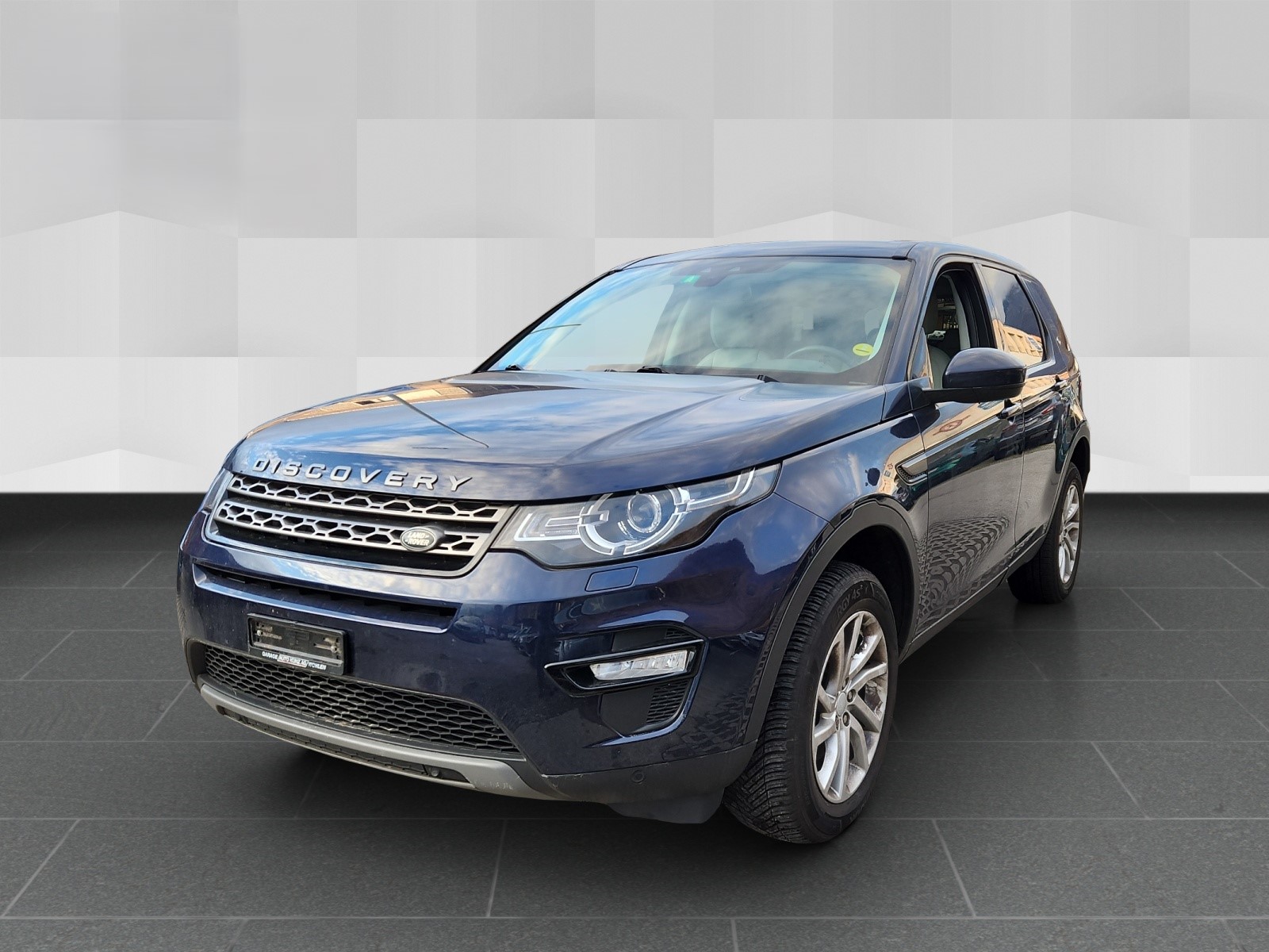 LAND ROVER Discovery Sport 2.0 TD4 SE AT9