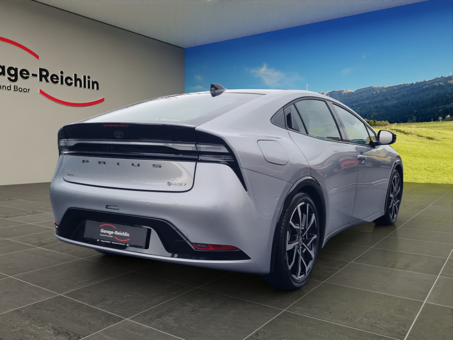 TOYOTA Prius 2.0 Plug-In-Hybrid Premium-image-4