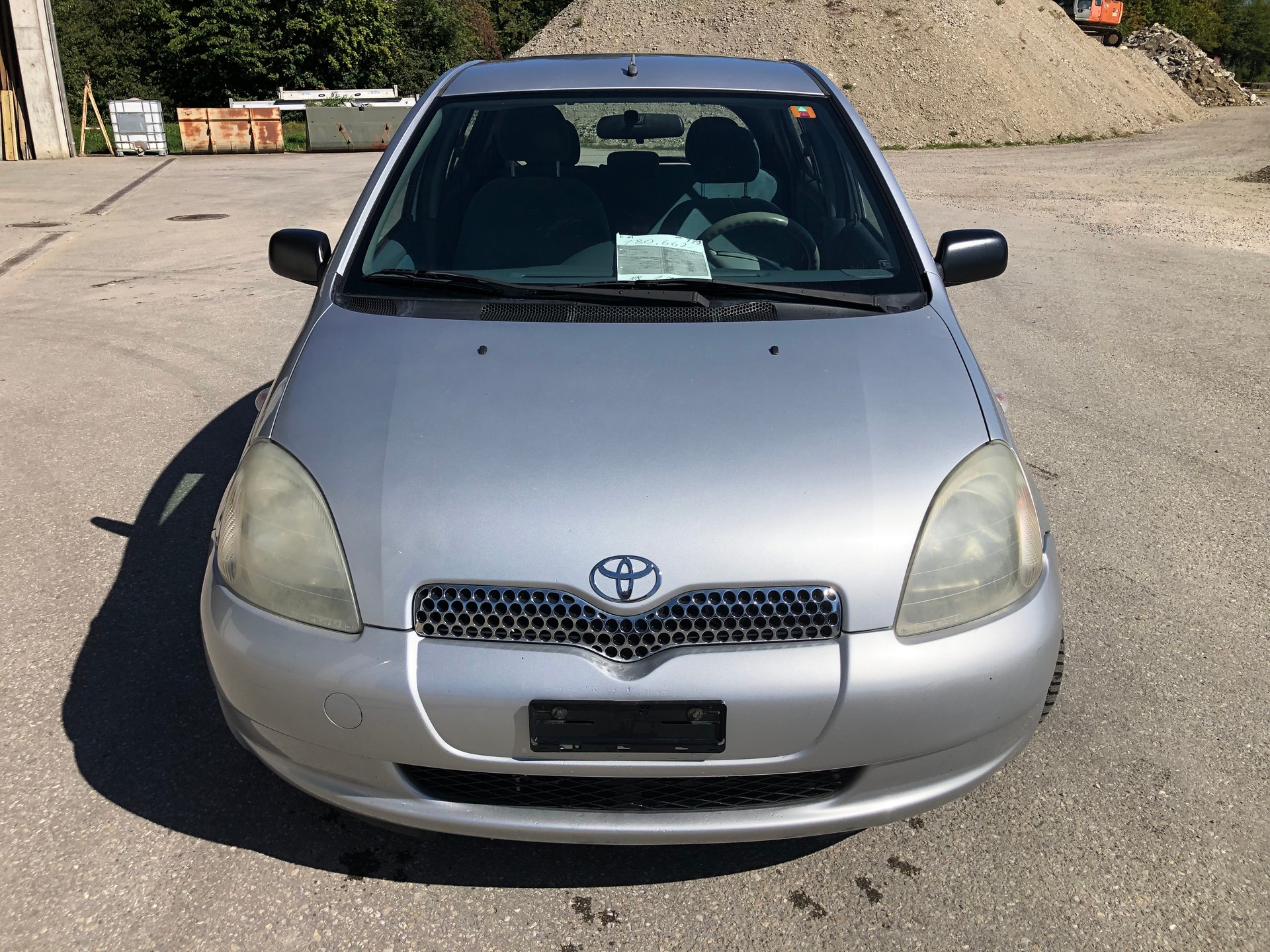 TOYOTA Yaris 1.3 Linea Sol