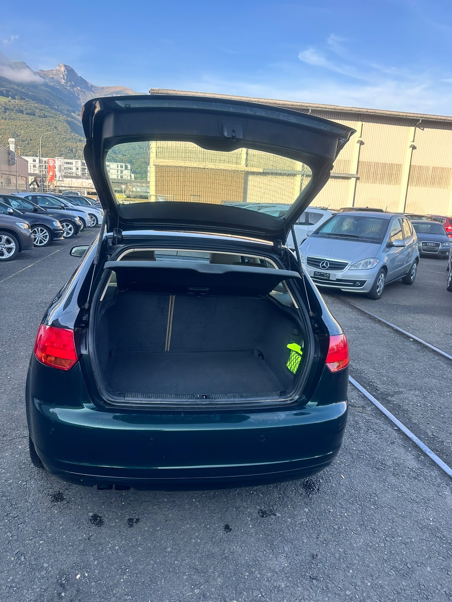 AUDI A3 Sportback 2.0 TDI Attraction quattro-image-15